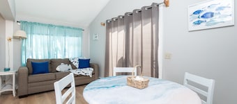 Hampton Beach Seaside Villa Unit 2