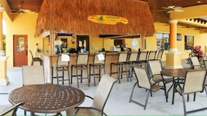 Bar (in der Unterkunft)