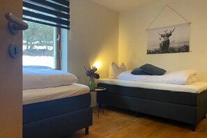 8 soverom, wi-fi (inkludert) og sengetøy