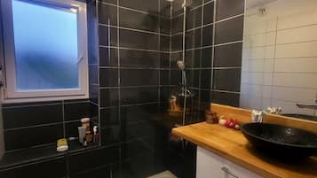 Hair dryer, towels, soap, toilet paper