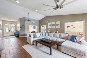 Smart TV, fireplace, video games, table tennis