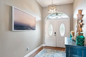 Interior - NEW! ~Sundancer~ Huge Pool ~ Hot Tub ~ Game Room ~ Upscale (navarre)