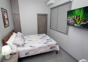 Wifi gratis y ropa de cama