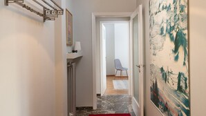 Unclassified image, 2 of 15, button - Stylish 2 bedroom Apt in Thiseion, large balcony (Athina)