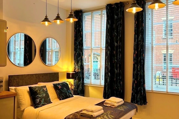 Classic Studio | Iron/ironing board, free WiFi, bed sheets