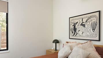 3 sovrum, strykjÀrn/strykbrÀda, wi-fi och sÀngklÀder