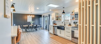23 Acres: Farmhouse Hideaway in Coudersport