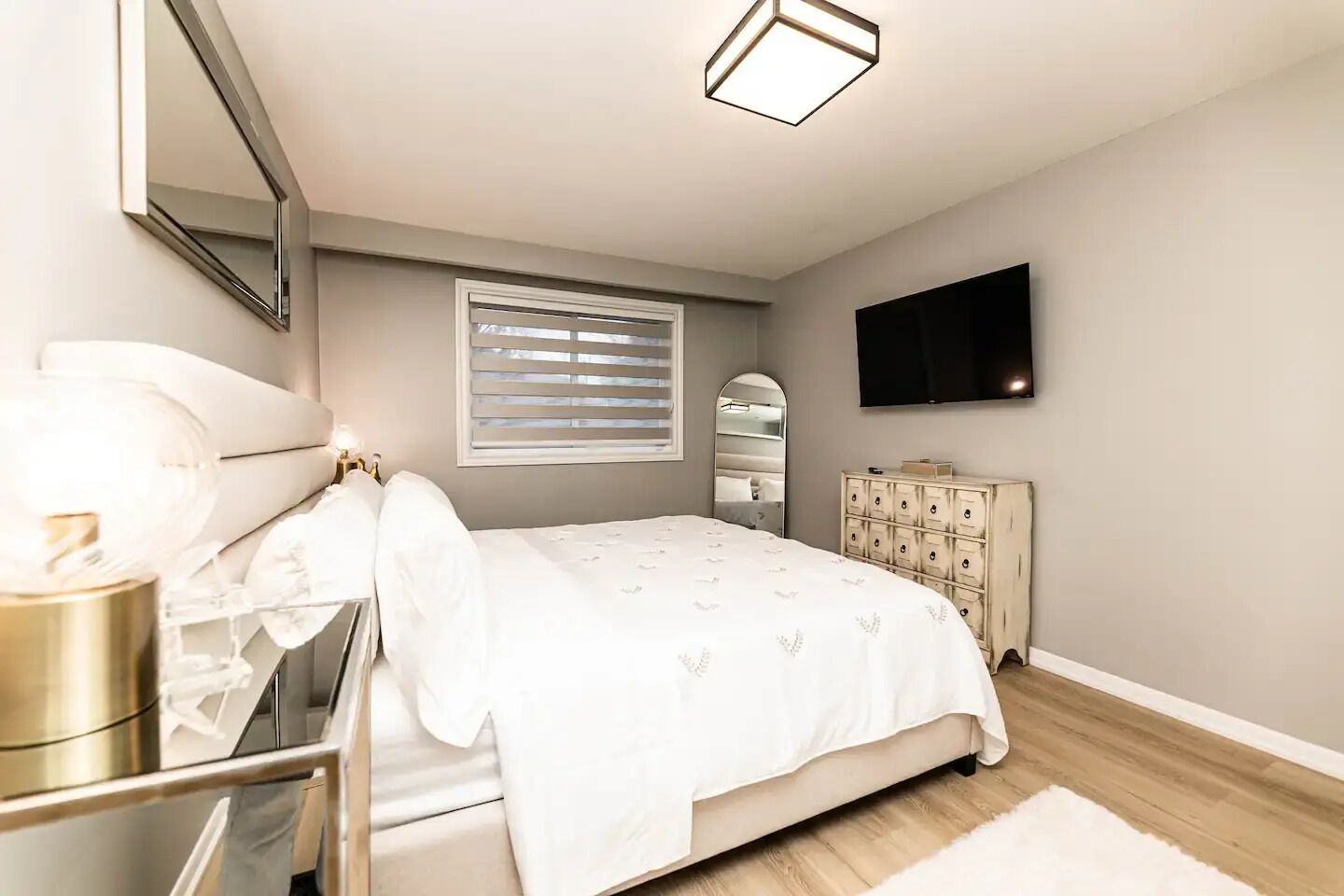 3 Schlafzimmer, Zimmersafe, Schreibtisch, Bügeleisen/Bügelbrett