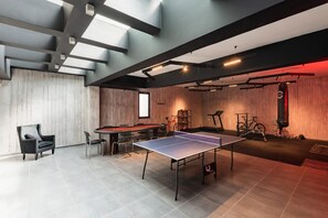 Spielezimmer