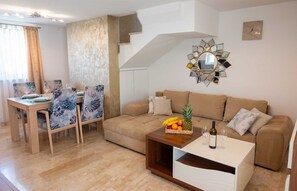 Fernseher, Kamin
