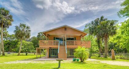 Relax Fireside: Riverfront Inglis Duplex w/ Dock