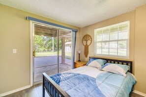 1 quarto, acesso à internet, roupa de cama