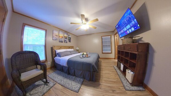 5 makuuhuonetta, ilmainen Wi-Fi, vuodevaatteet