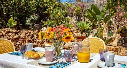 Can Juanito by dracmallorca