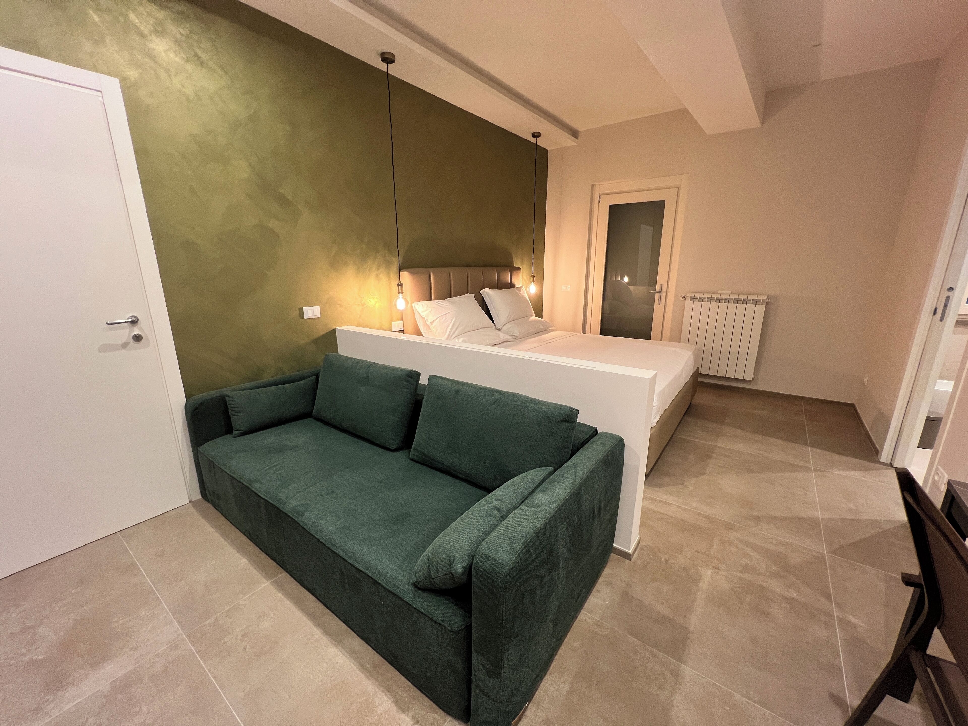 1 間睡房、可攜式嬰兒床、Wi-Fi、床單