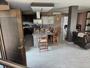 Interior - Family Retreat, Spacious Luxury Home  with pool, outdoor space secure parking. (Naranjito)