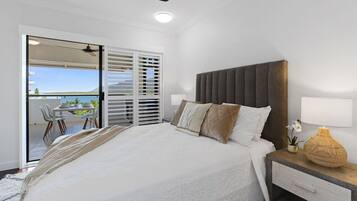 3 bedrooms, iron/ironing board, travel crib, free WiFi