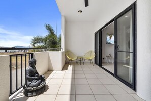 Terrace/patio - Spacious 3 Bedroom Townhouse in Cairns City (Cairns City)