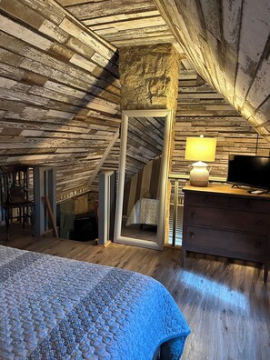 1 Schlafzimmer, Schreibtisch, WLAN, Bettwäsche