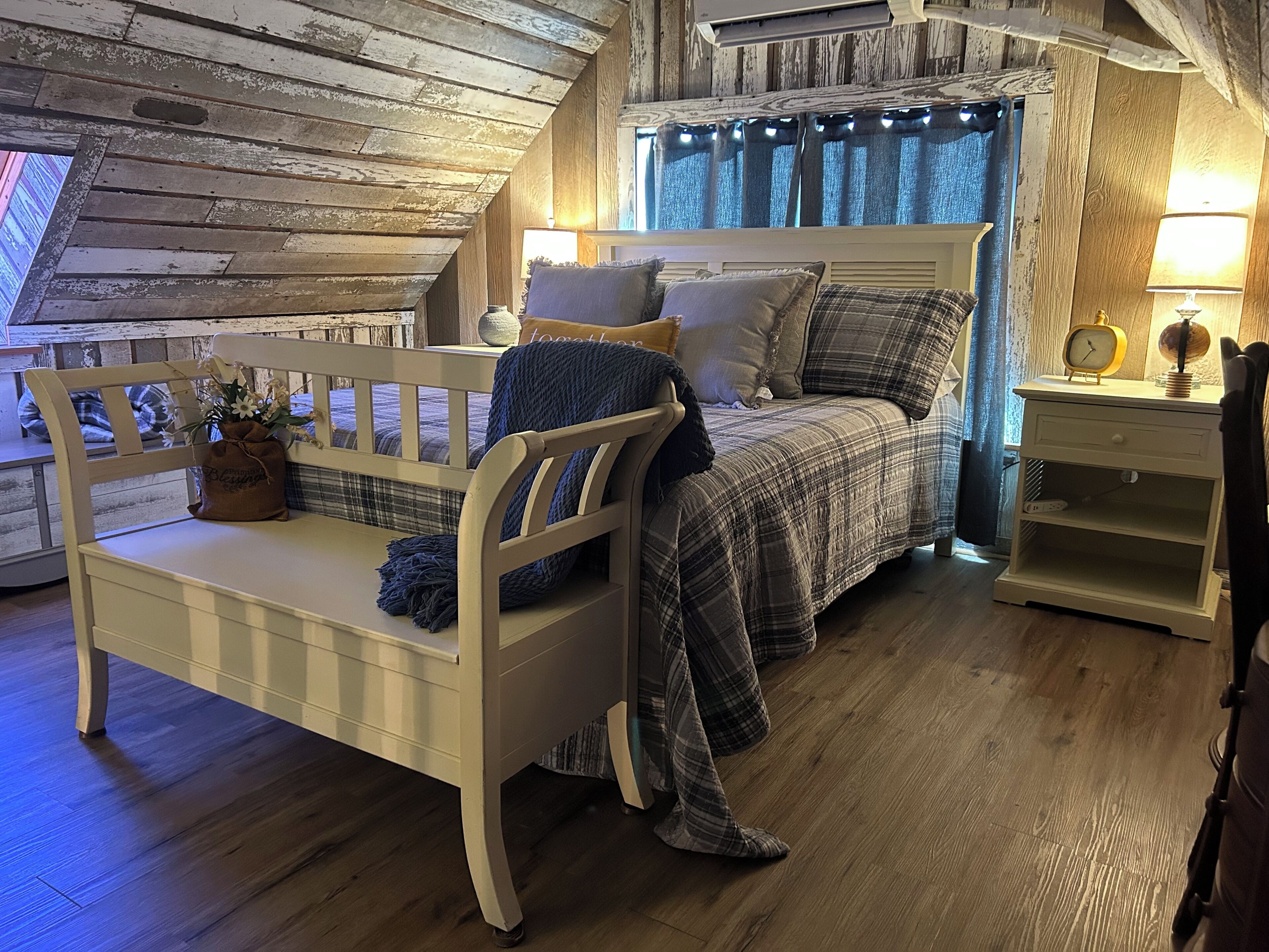 1 Schlafzimmer, Schreibtisch, WLAN, Bettwäsche
