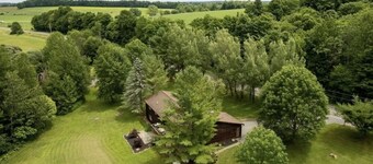 Secluded Apartment Overlooking Ponds with Hot Tub, Fireplace and Game Room!