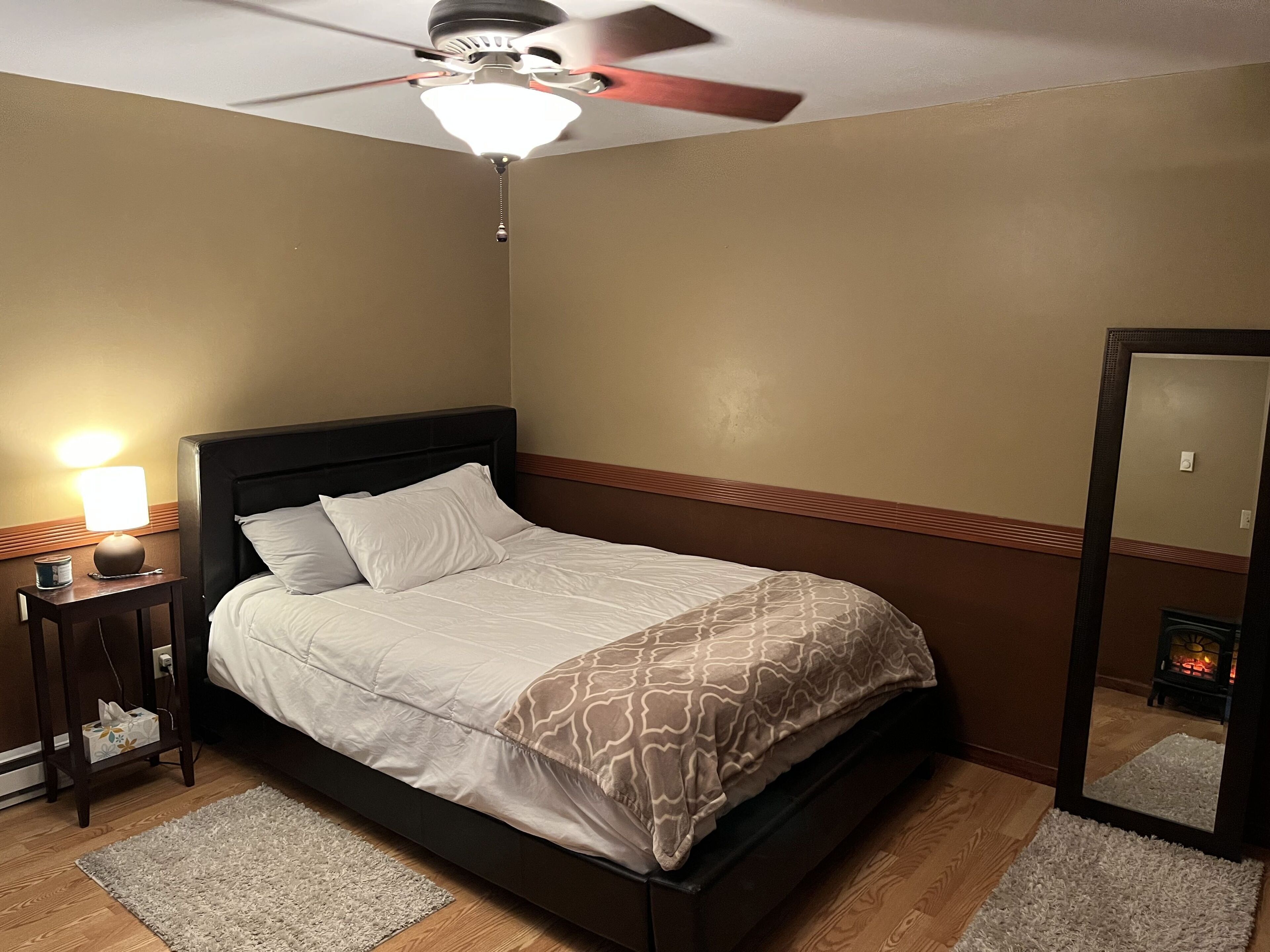 2 bedrooms, WiFi, bed sheets