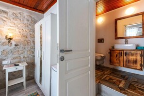 Deluxe Double or Twin Room - İmerek Taş Ev Otel Alaçatı  (Cesme)