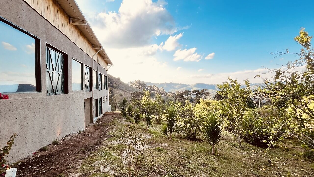 Panoramic Apartment, Mountain View | Terrace/patio