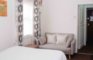 Standard Apartment, 1 Double Bed | Living area | 38-inch flat-screen TV with digital channels