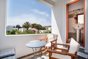 Apartamento, 2 quartos, sacada | Sacada