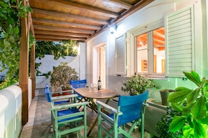 Appartamento, 1 camera da letto, balcone | Esterni