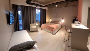 1 室のベッドルーム、高級寝具、羽毛の掛け布団、セーフティボックス (室内)