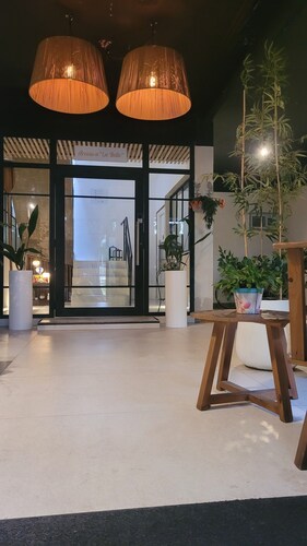 La Belle San Isidro Lofts