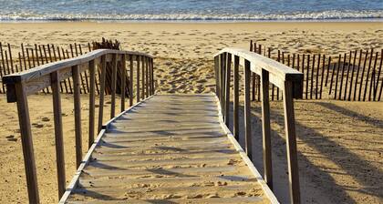 Suite #6, The Hydrangea @ Porches On Mason - Prime downtown location...