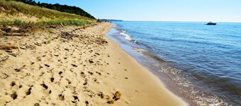 Suite #9, The Sunflower @ Porches On Mason - Prime downtown location