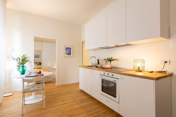 Kühlschrank, Eiswürfelbereiter