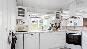 Kühlschrank, Herdplatte, Geschirrspüler