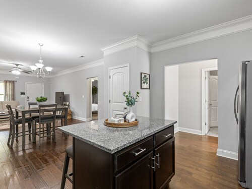 New updated home close to RTJ and Auburn!