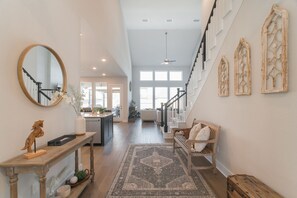 Interior - Pool, SPA, BBQ, Media Room home in The Woodlands (Spring)