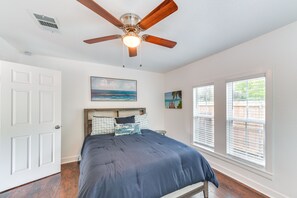 3 habitaciones, escritorio, tabla de planchar con plancha y wifi 