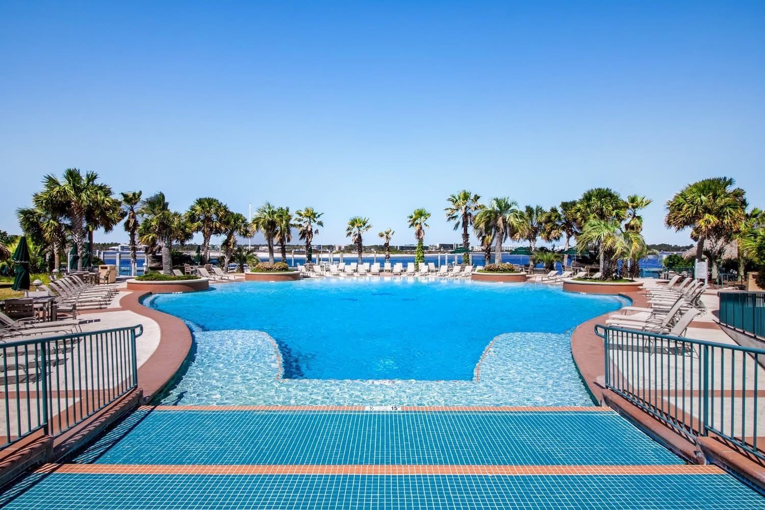 Piscine couverte, piscine chauffée