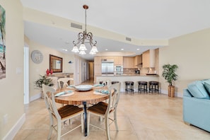 Dining - Caribe Resort C1108 | Lazy River, Pools, Hot Tubs, Gym, Tennis | Waterfront Condo | Beach Getaways (Orange Beach)