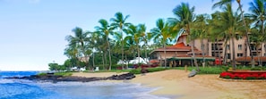 On the beach, sun-loungers, beach towels - Gorgeous Beachfront Waiohai Resort+Amenities Included (Koloa)