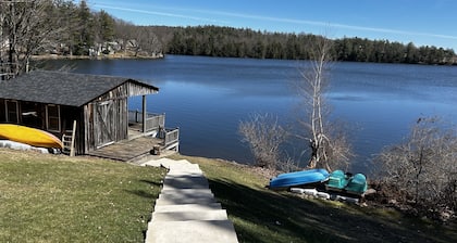 Charming lake house retreat, great for the whole family! 45 min to Cooperstown!