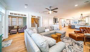 TV, fireplace, books - Rooftop Deck, Ocean Views & Elevator: Huge Home 6BR/4.5BA.  Steps from beach! (Ocean City)