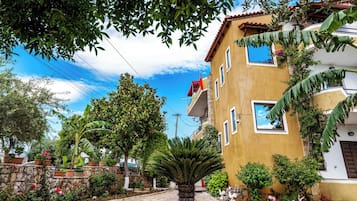 Façade de lâhĂ©bergement