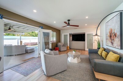 The Zen Den - Movie room, pool/spa, games and more