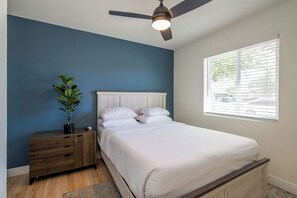 5 Schlafzimmer, Bügeleisen/Bügelbrett, Reisekinderbett, kostenloses WLAN