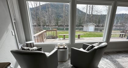 Experience Montana on the Kootenai River!