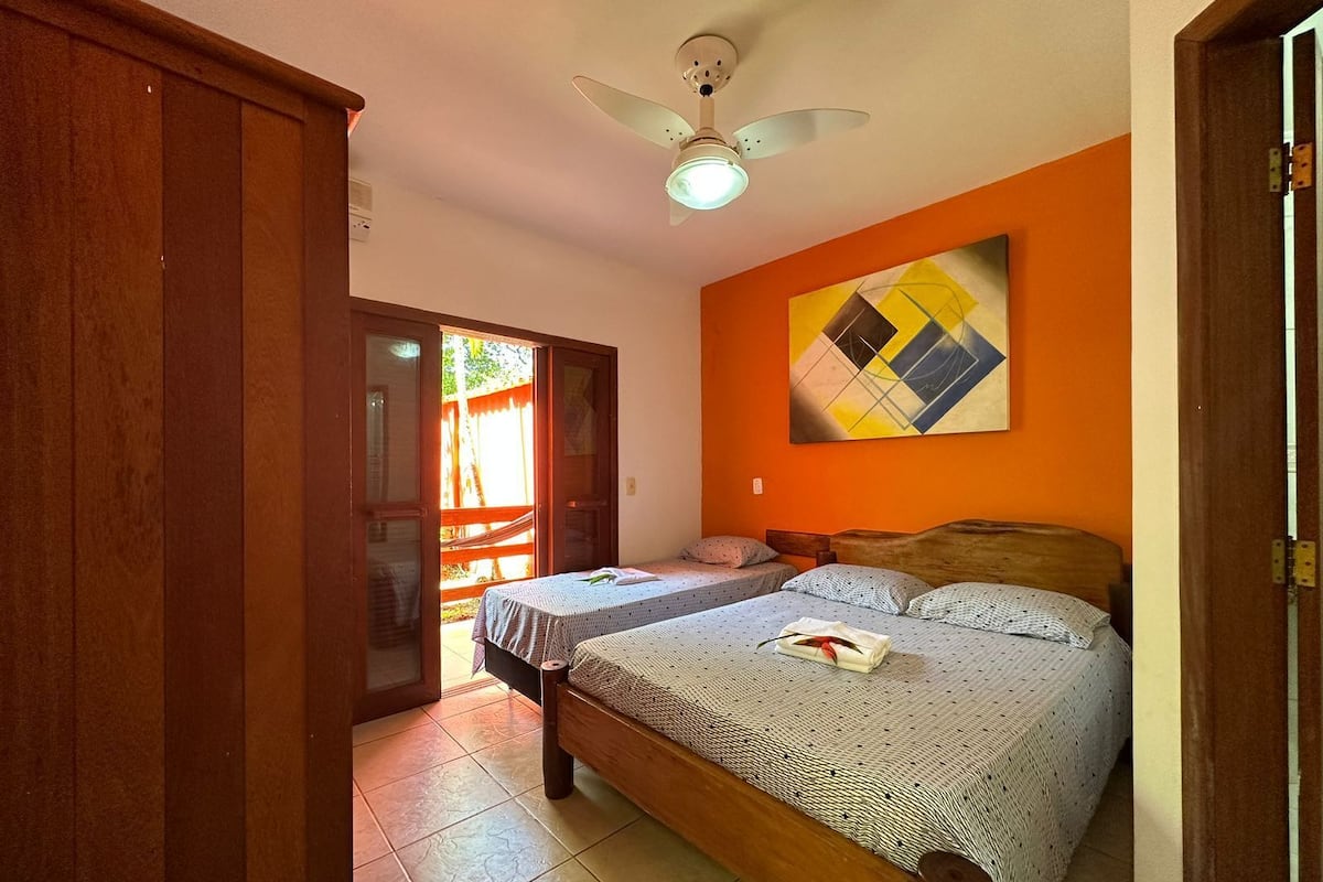 Camera familiare | 4 camere, biancheria da letto ipoallergenica, con stile personalizzato